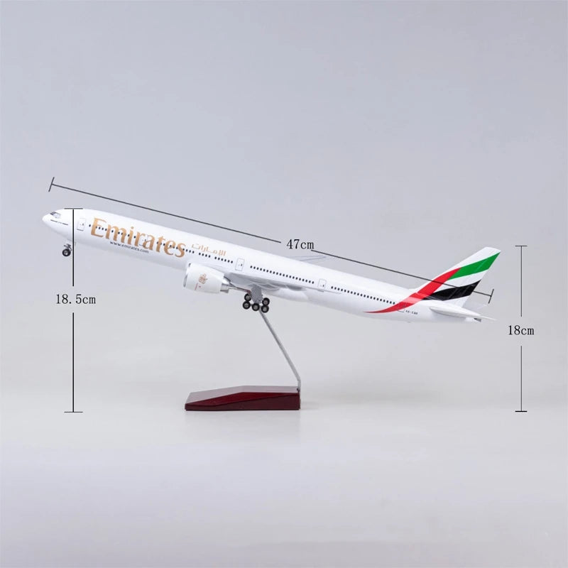 B777 Aircraft UAE Airlines Plane Toy Model W Light and Wheel Landing Gear Resin Diecast Airplanes Collected Gift By Aviation